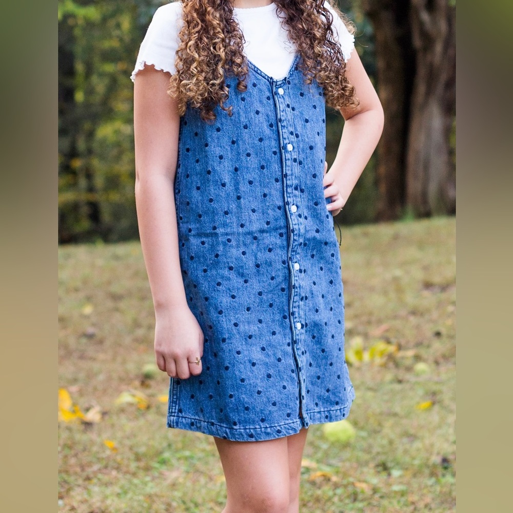 Girls denim dress.